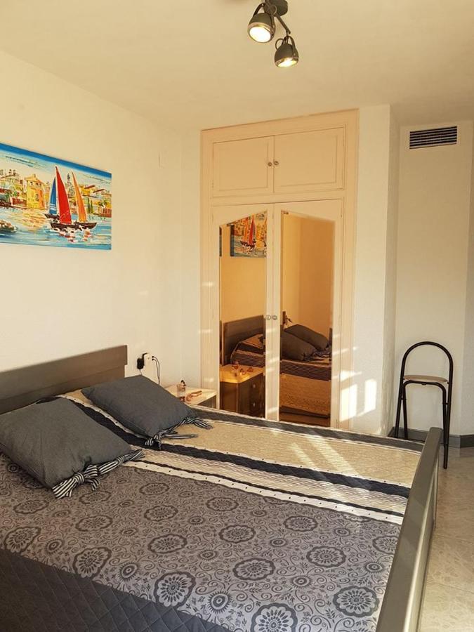 Mediterranee Room Villa Blanca Камбрильс Экстерьер фото