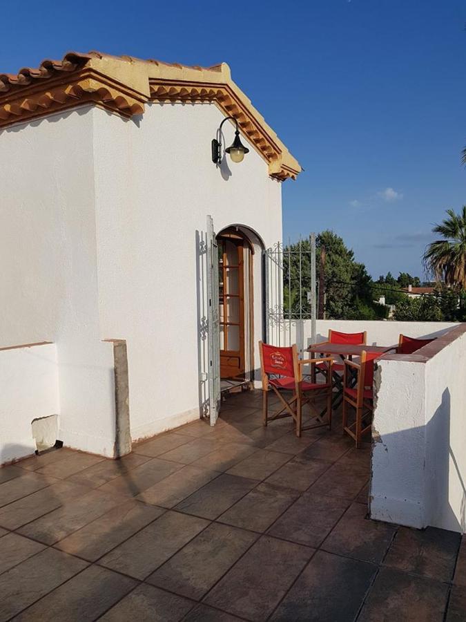 Mediterranee Room Villa Blanca Камбрильс Экстерьер фото
